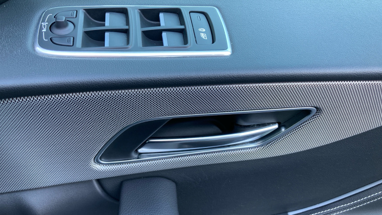 Jaguar F-Pace 2.0d [180] Chequered Flag 5dr Auto AWD Diesel Estate